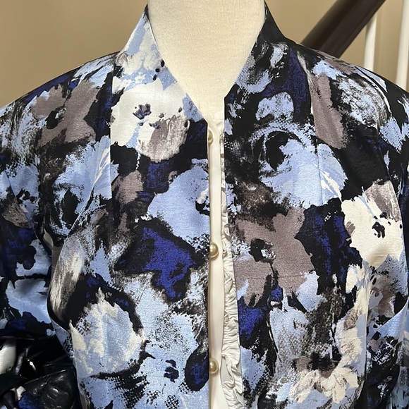 Kasper elegant jacket. Size 16W - Picture 3 of 14